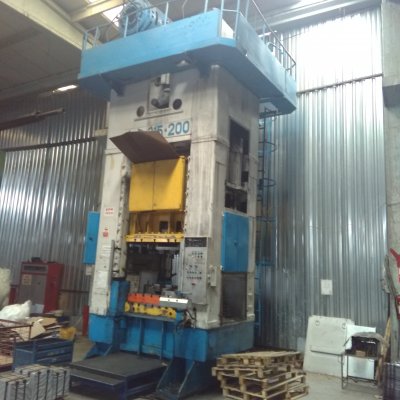 315 tonluk eksantrik pres